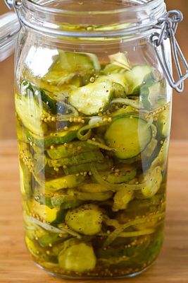 PICKLES SWEET BREAD AND BUTTER
