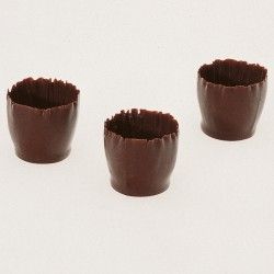 SMALL CARVED CUPS 270PCS