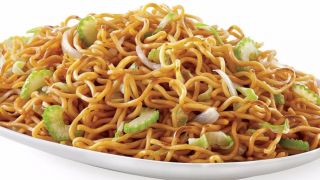 CHINESE FRIED NOODLES