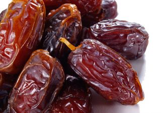 DATES PARNOOSH PITTED 