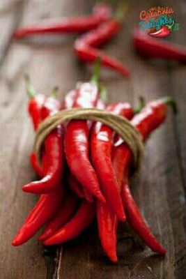 DONNE CAYENNE PEPPER HOT