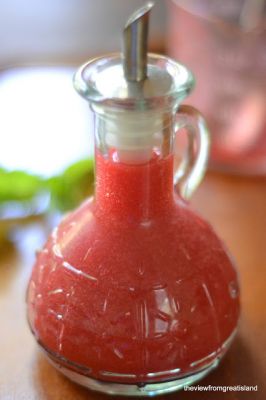 RASPBERRY VINEGAR