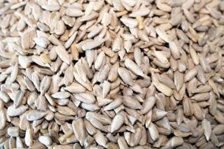 RAW SUNFLOWER SEEDS