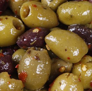 SICILIAN HOT & SPICY OLIVES