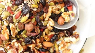 ORGANIC TRAIL MIX      