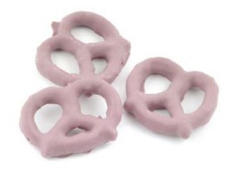 YOGURT PRETZELS-RASPBERRY